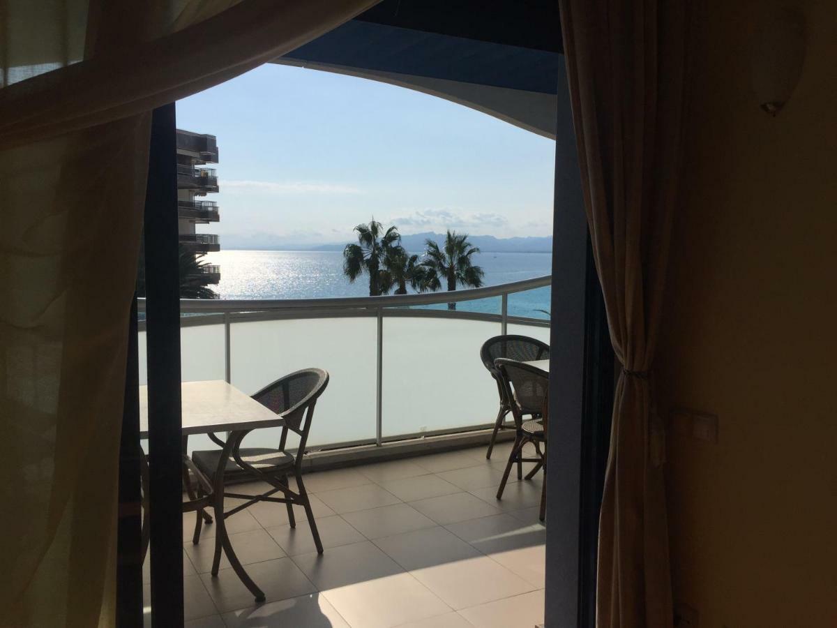 Apartamento En Playa Capellans Salou Eksteriør billede